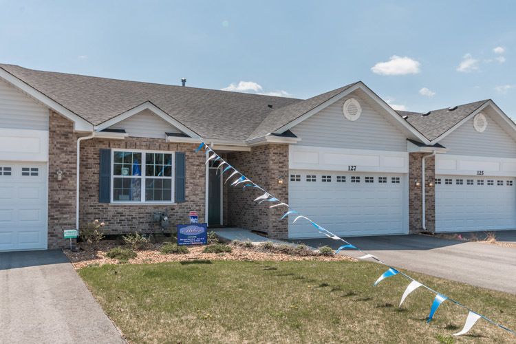 456 RIDGE Lane — Bolingbrook, IL 60440