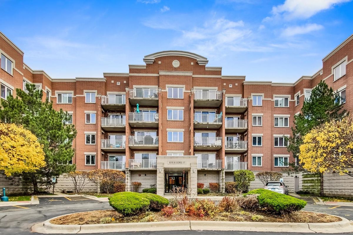 6559 George Street, Chicago, IL 60634