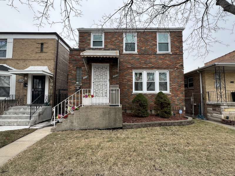 8350 Lafayette Avenue, Chicago, IL 60620