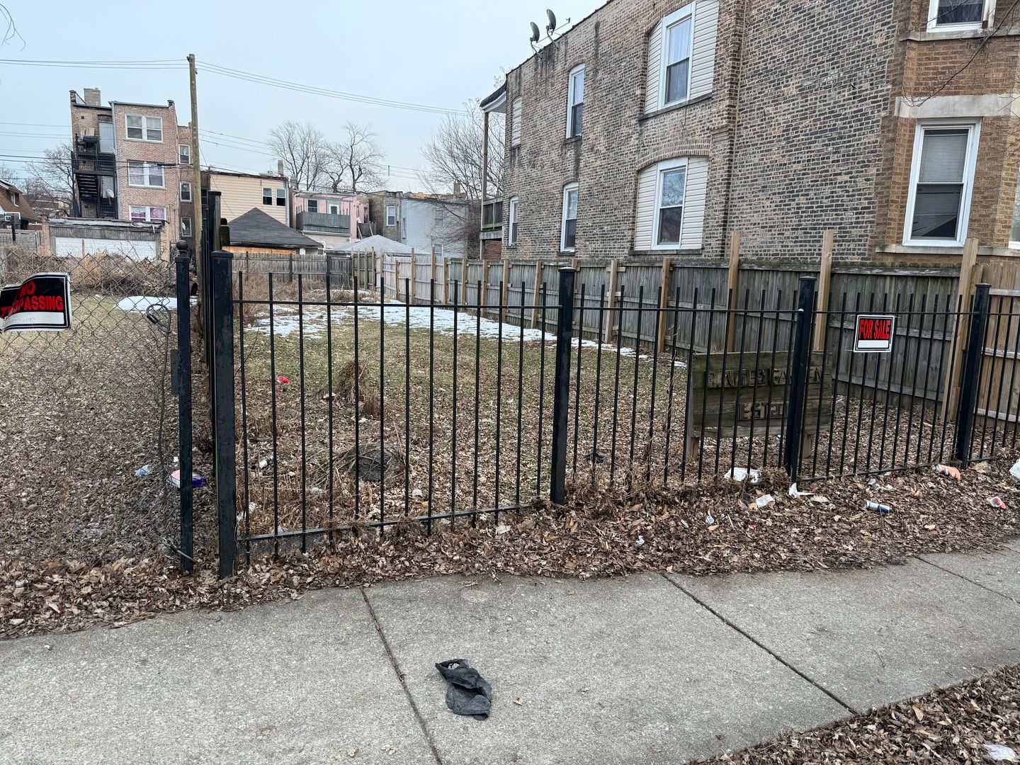 621 N Monticello Avenue — Chicago, IL 60624