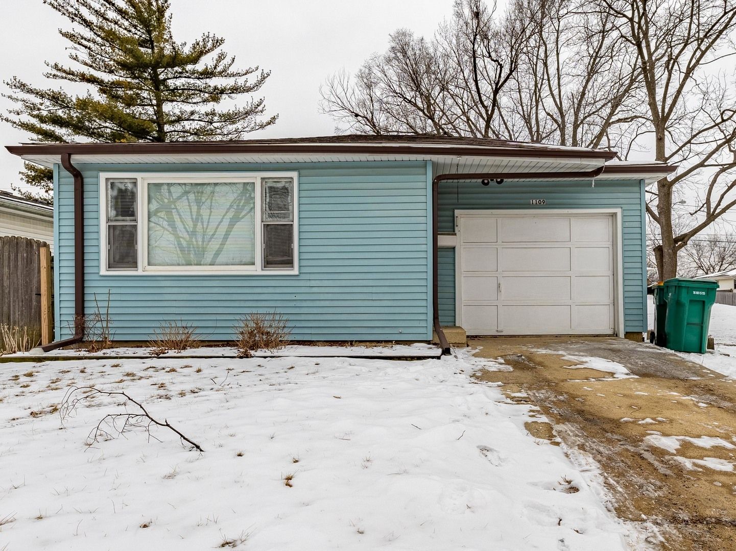 1109 Frederick Street — Joliet, IL 60435