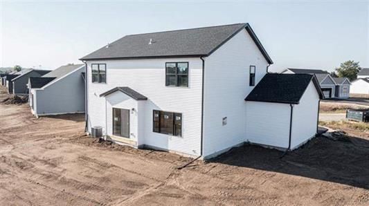 14192 Prairie Commons Lane, South Beloit, IL 61080