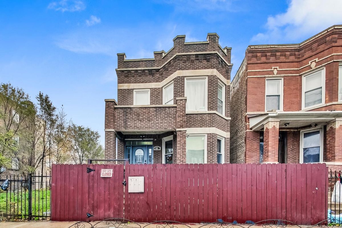 1121 LAWNDALE Avenue, Chicago, IL 60651
