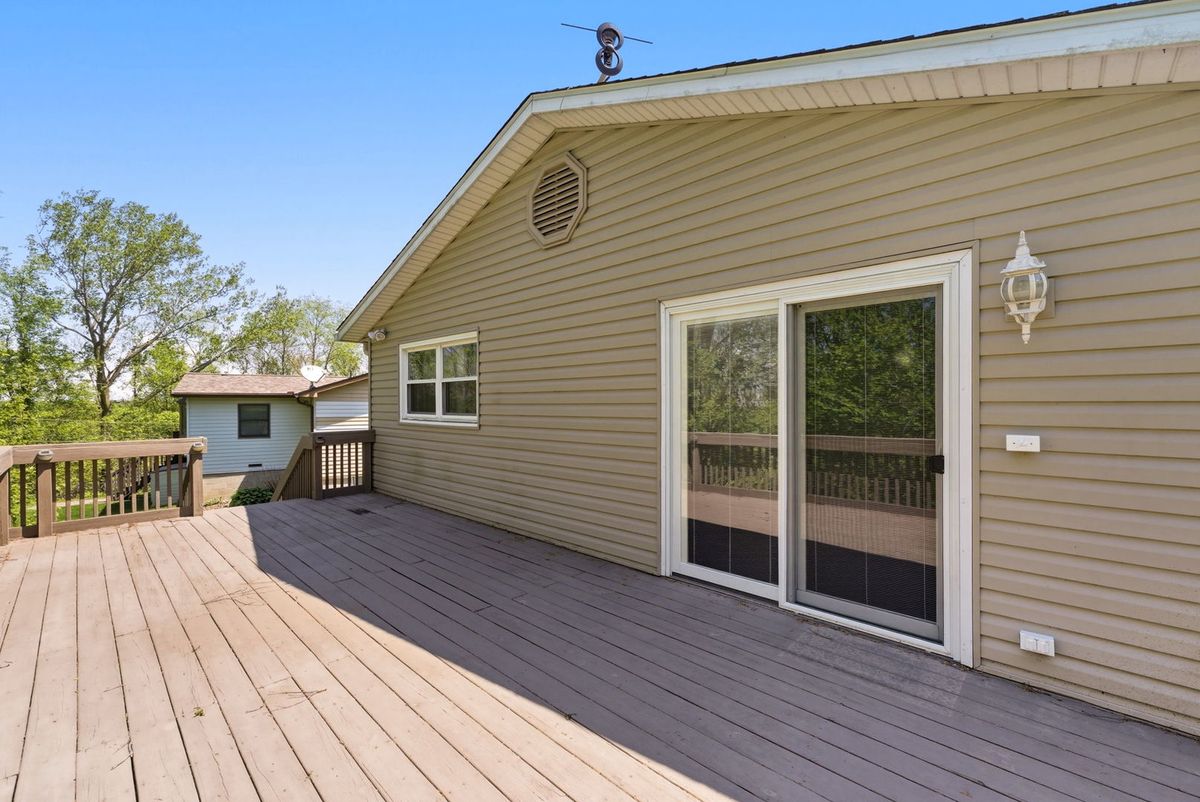 110 Andrea Court, Cleveland, IL 61241