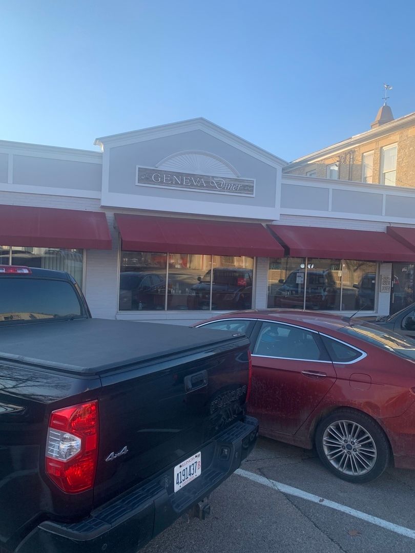 14 S 2nd Street — Geneva, IL 60134