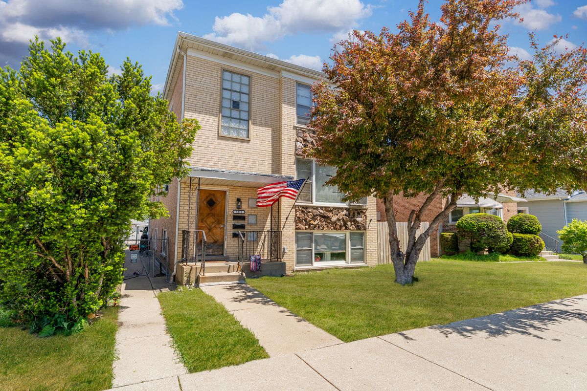 5311 NORTHWEST Highway, Chicago, IL 60630