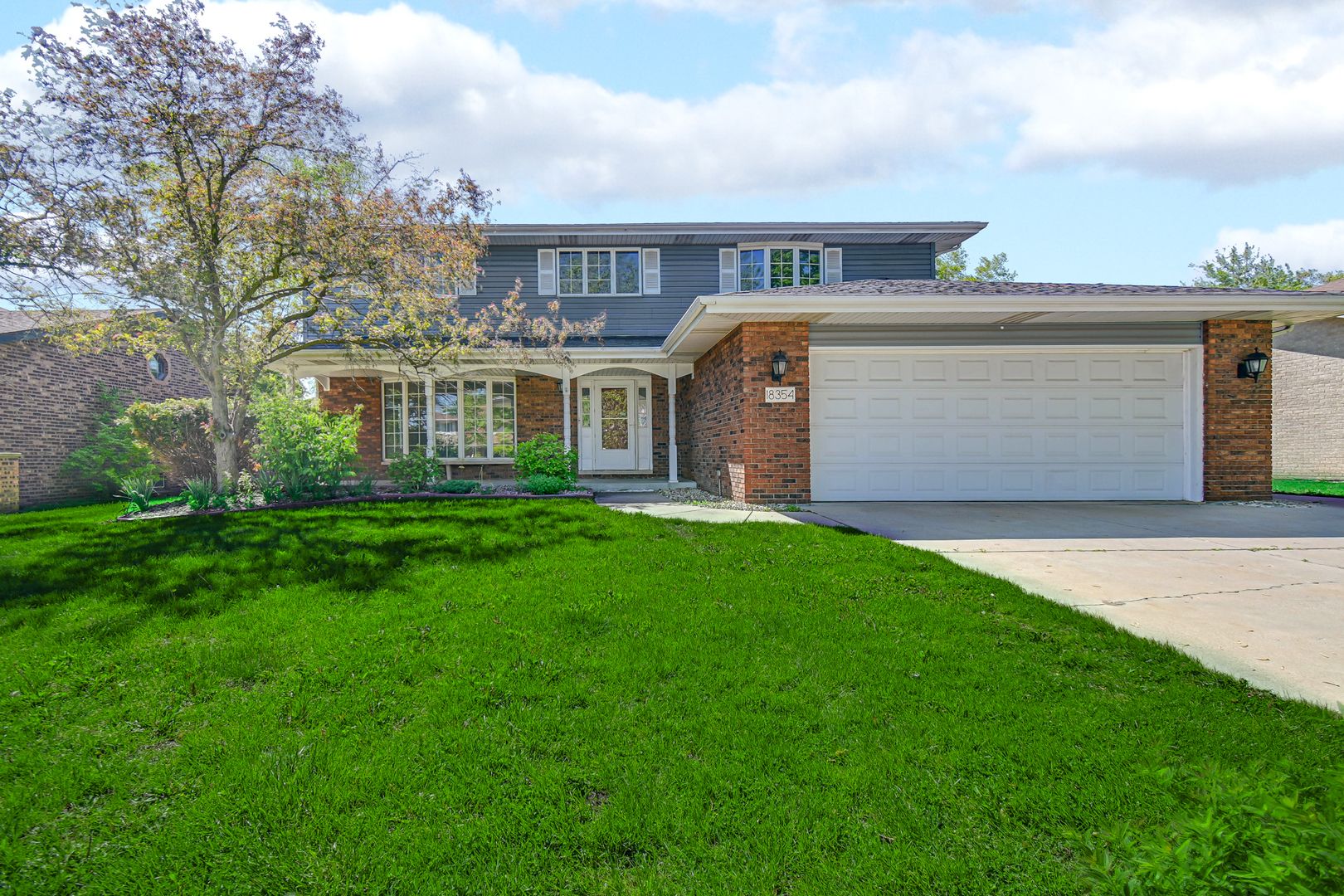 18354 De Jong Lane — Lansing, IL 60438