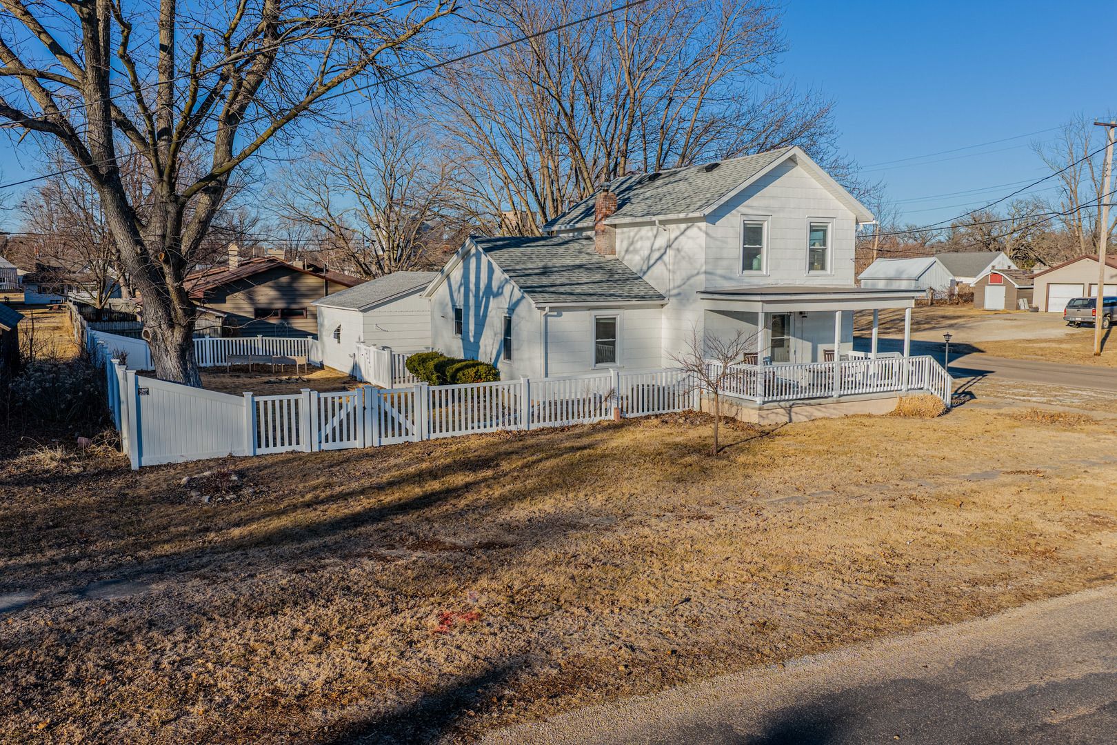 220 E 2nd Street — Wyanet, IL 61379