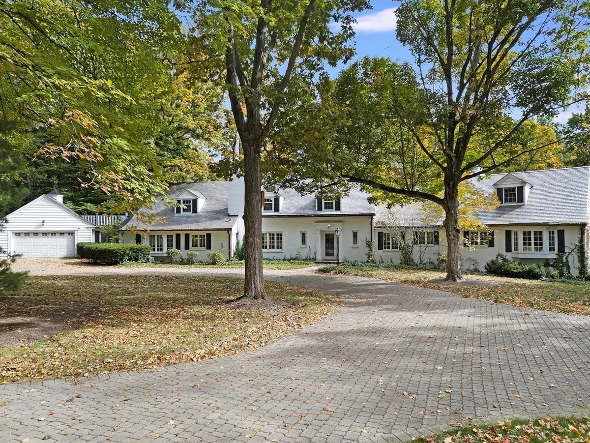 1850 Mulford Road, Rockford, IL 61107