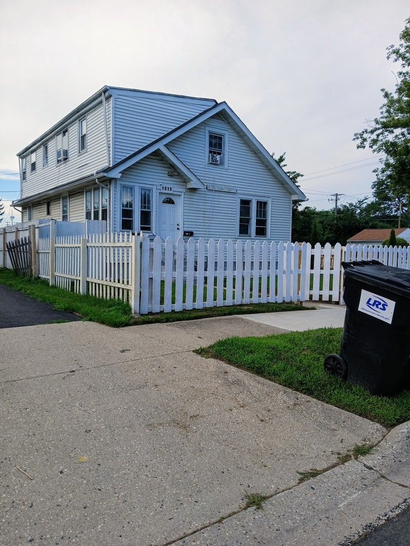 1919 16th Street — North Chicago, IL 60064