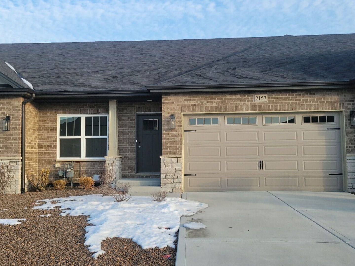 2157 Sky Harbor Drive — New Lenox, IL 60451