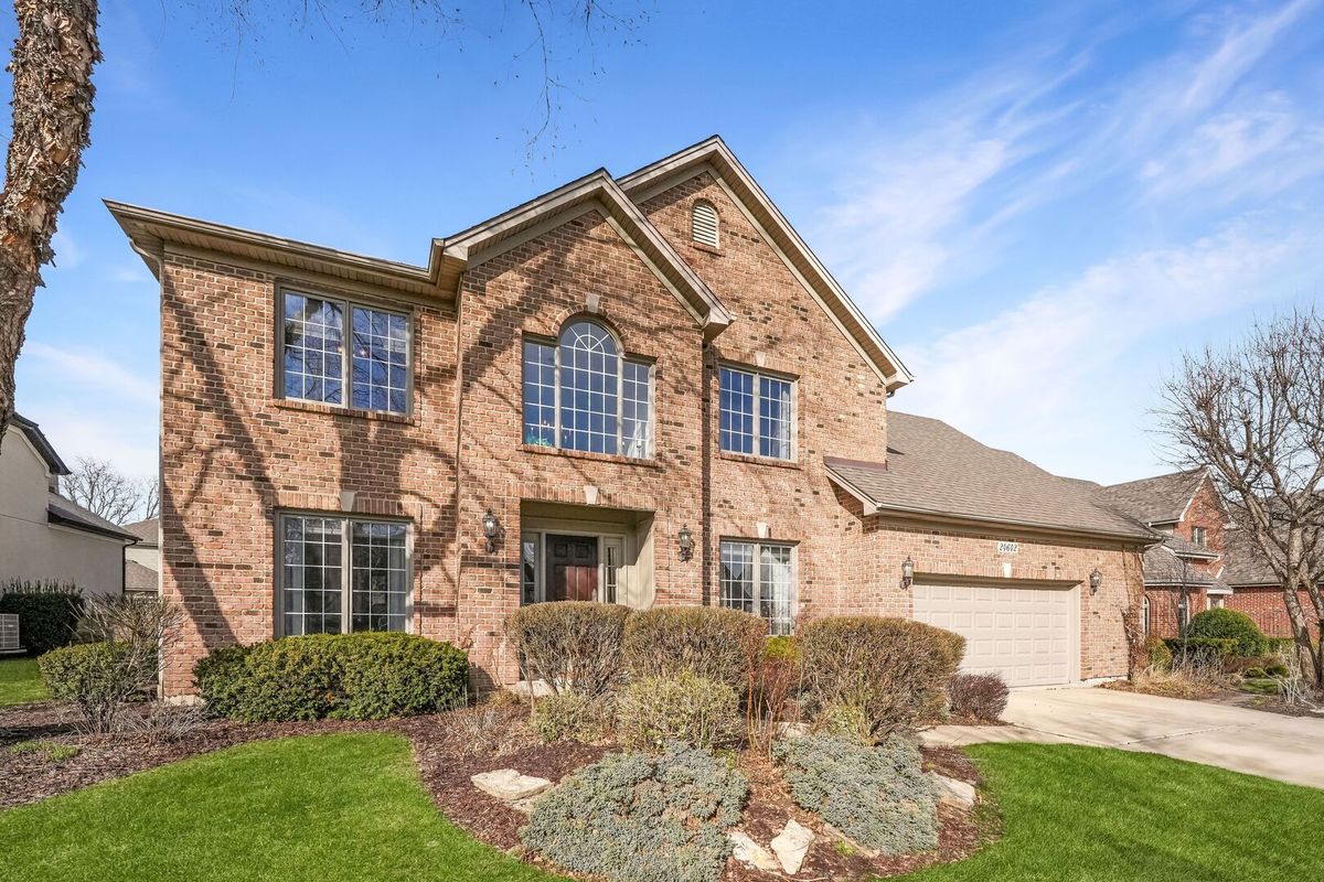 24642 Lincolnway Street, Plainfield, IL 60544