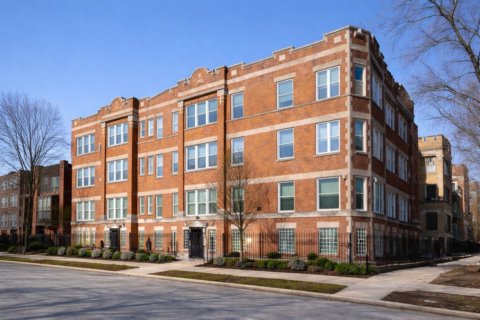 940 E 48th Street #3 — Chicago, IL 60615