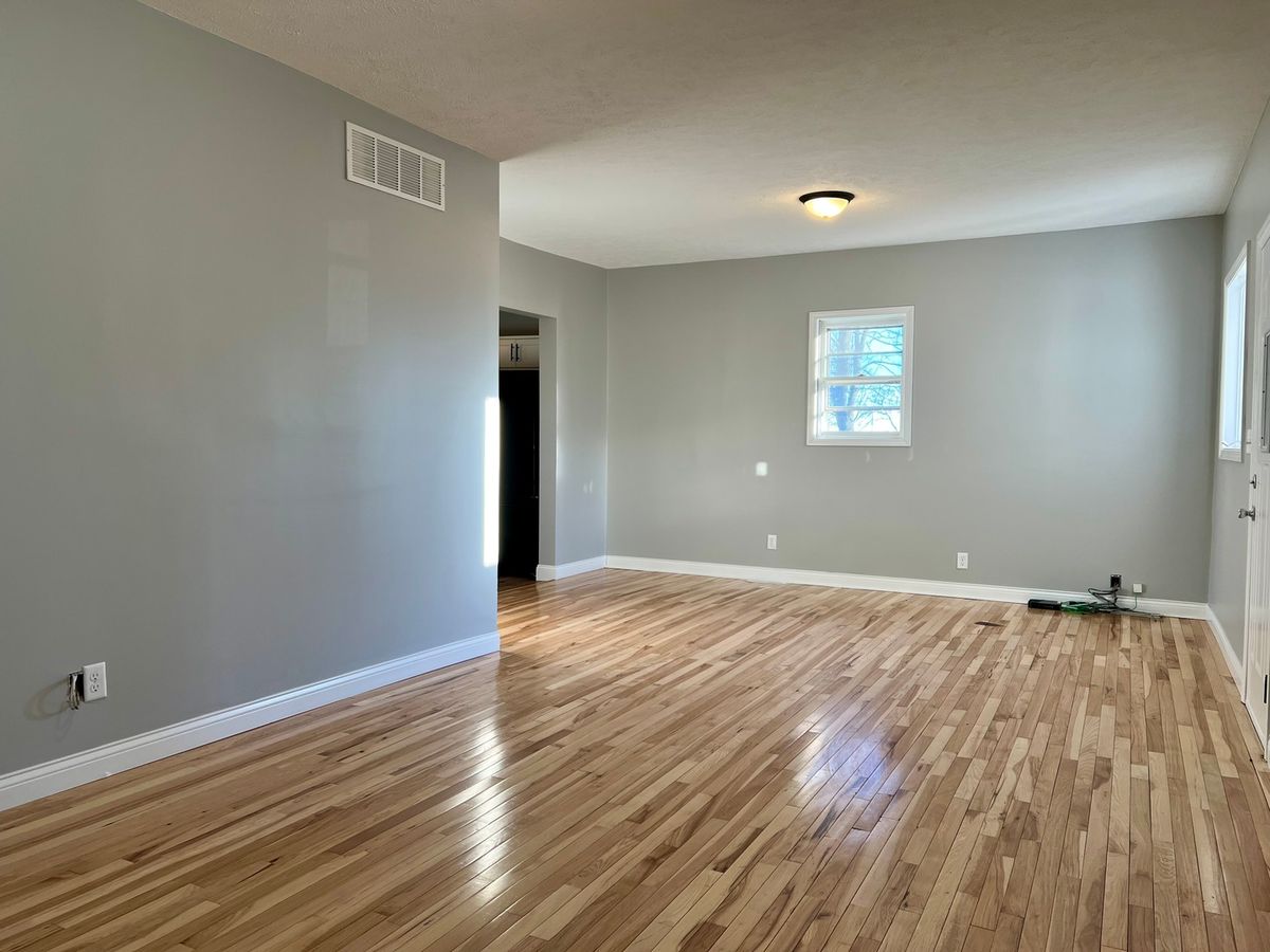 200 E South Street, Ellsworth, IL 61737