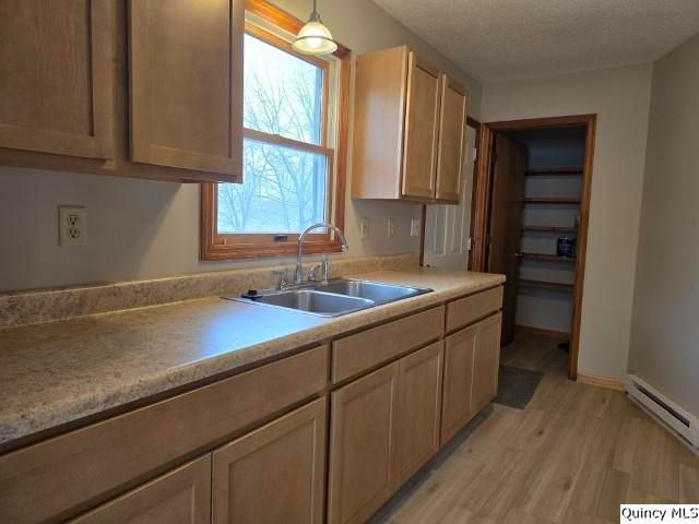 219 S First Street, Carthage, IL 62321