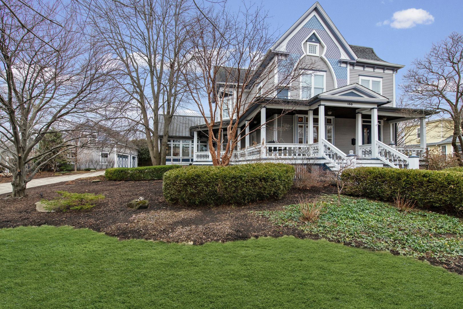 135 Lake Street — Barrington, IL 60010