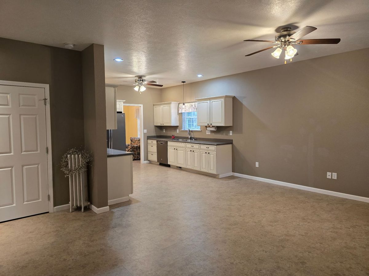 2806 Jones Street, Eldorado, IL 62930
