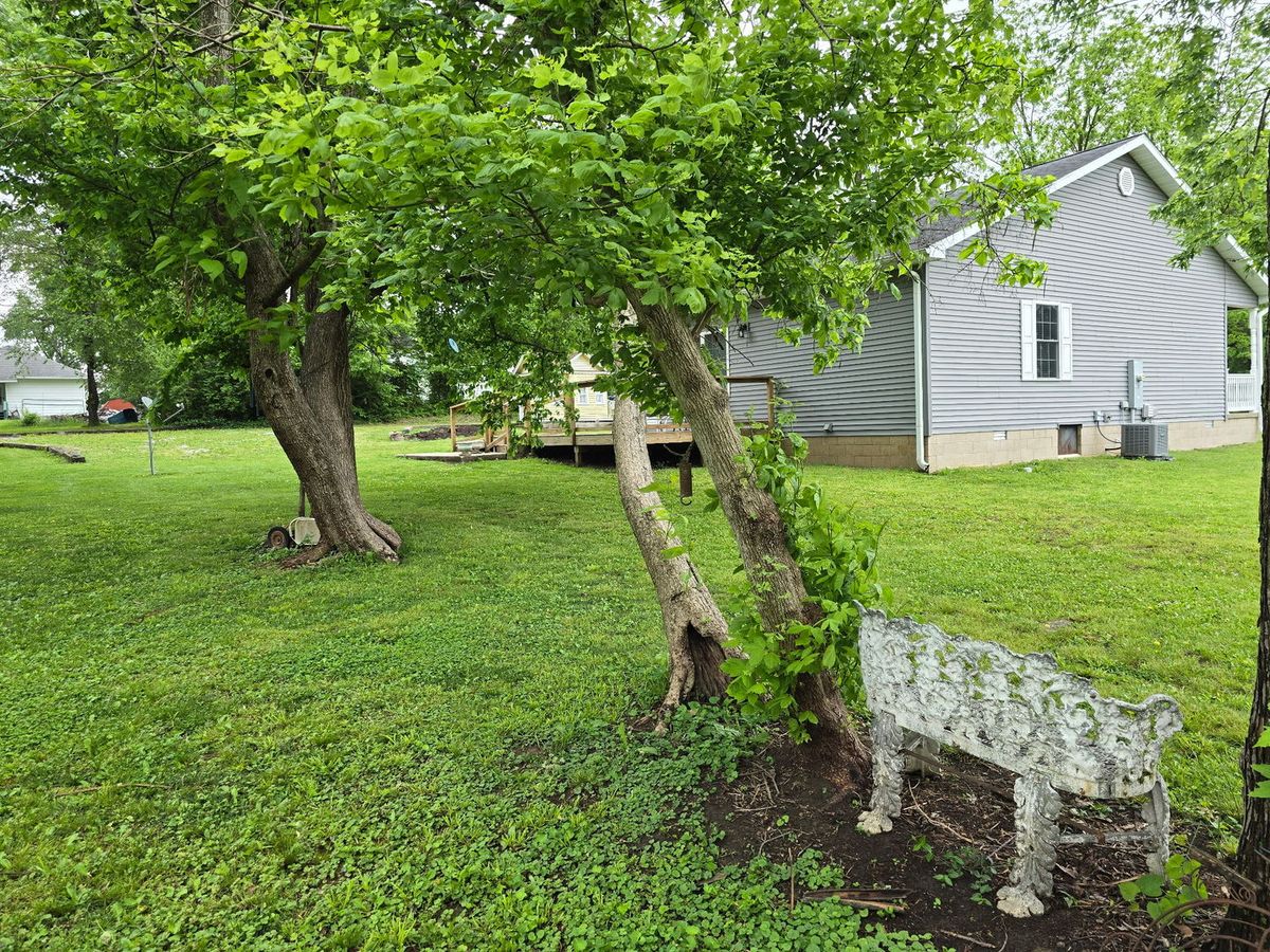 2806 Jones Street, Eldorado, IL 62930