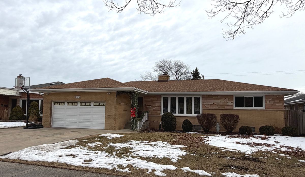 8515 OZANAM Avenue, Niles, IL 60714