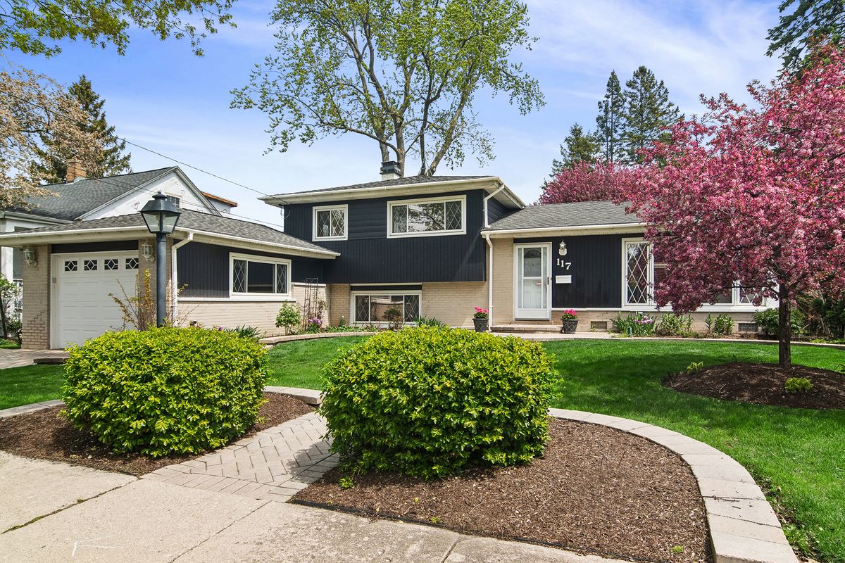 117 Maple Street, Palatine, IL 60067