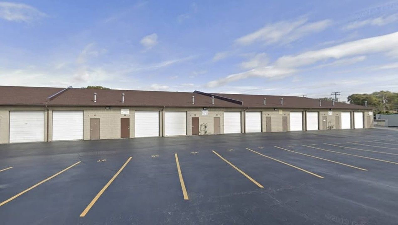 14600 Kilpatrick Avenue — Midlothian, IL 60445