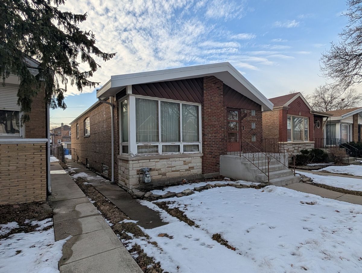 8212 Colfax Avenue, Chicago, IL 60617