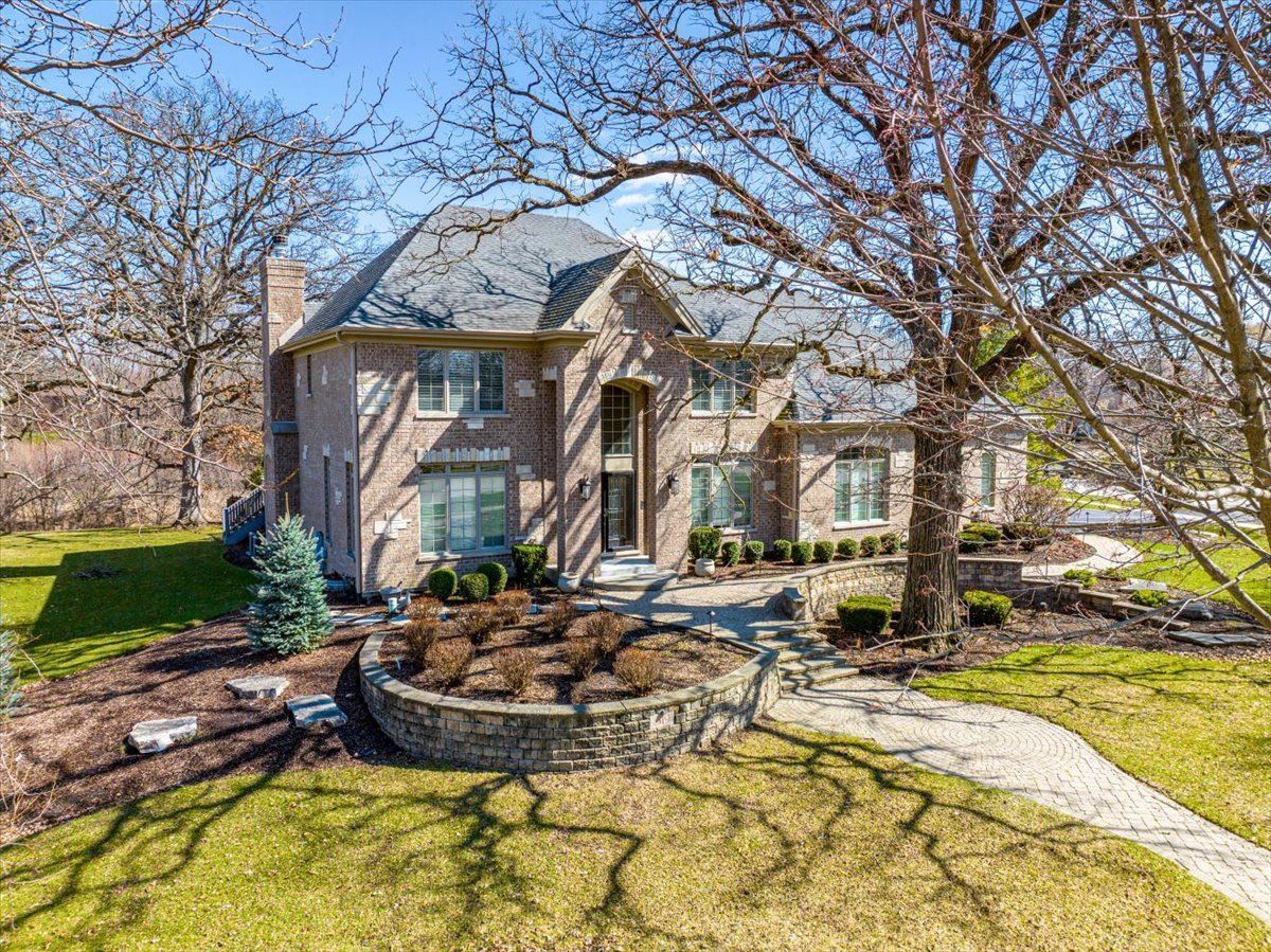 519 Litchfield Lane — Bartlett, IL 60103