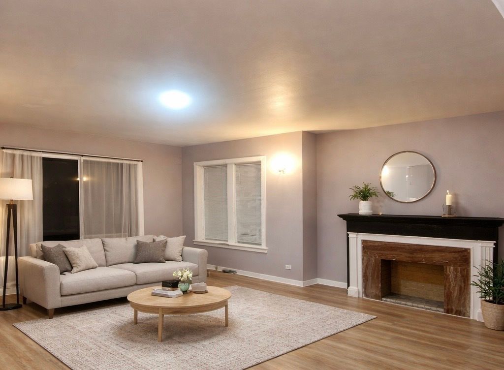 8017 Saint Lawrence Avenue, Chicago, IL 60619