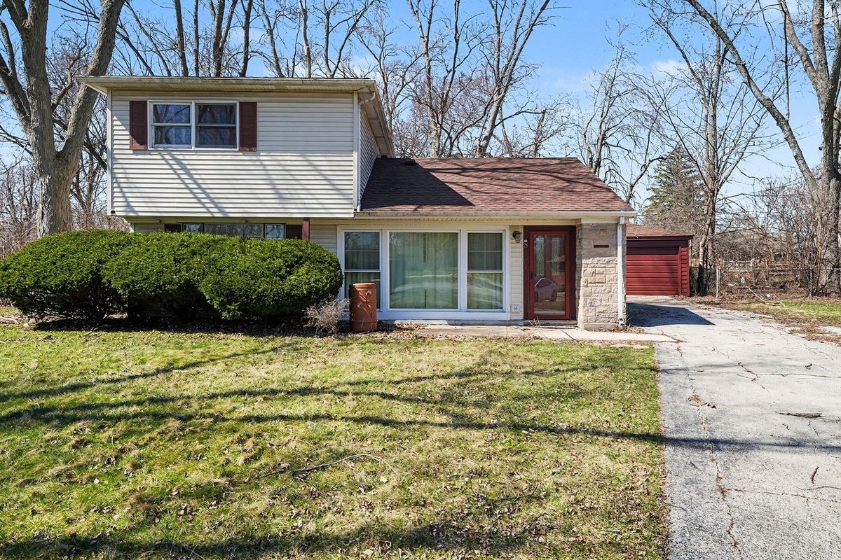 8 Mantua Court, Park Forest, IL 60466