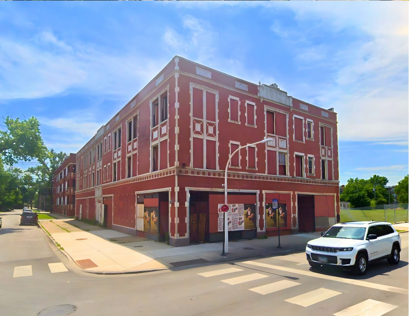 1471 E 67th Street — Chicago, IL 60637
