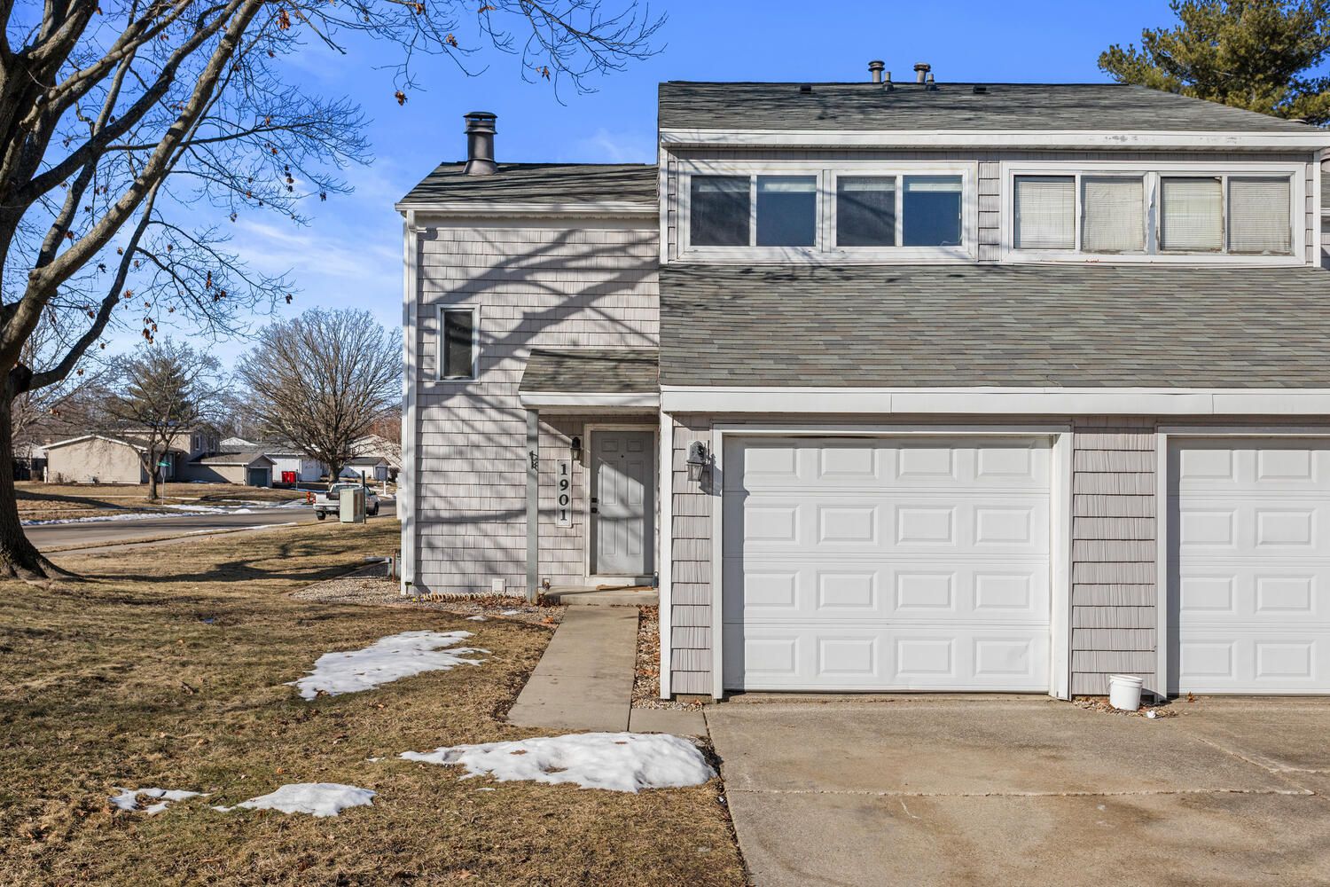 1901 Blackthorn Drive #0 — Champaign, IL 61821