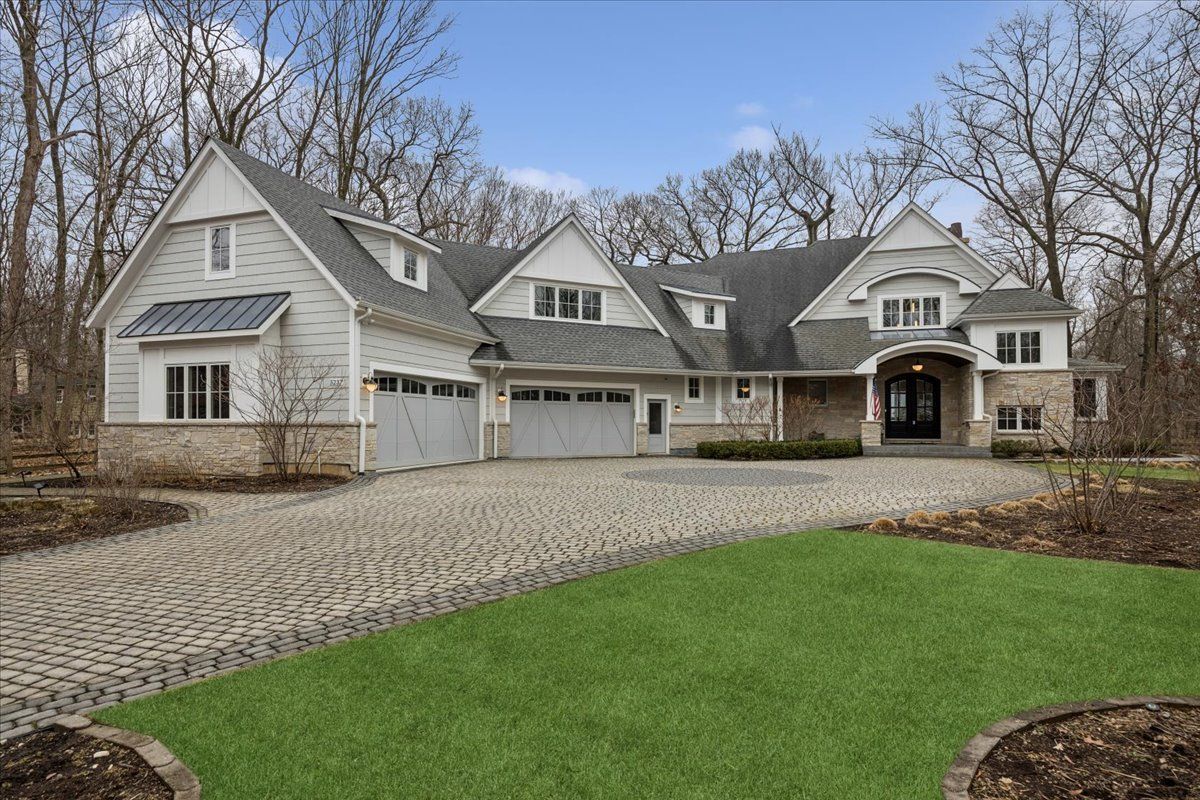 5237 Cornell Avenue — Downers Grove, IL 60515