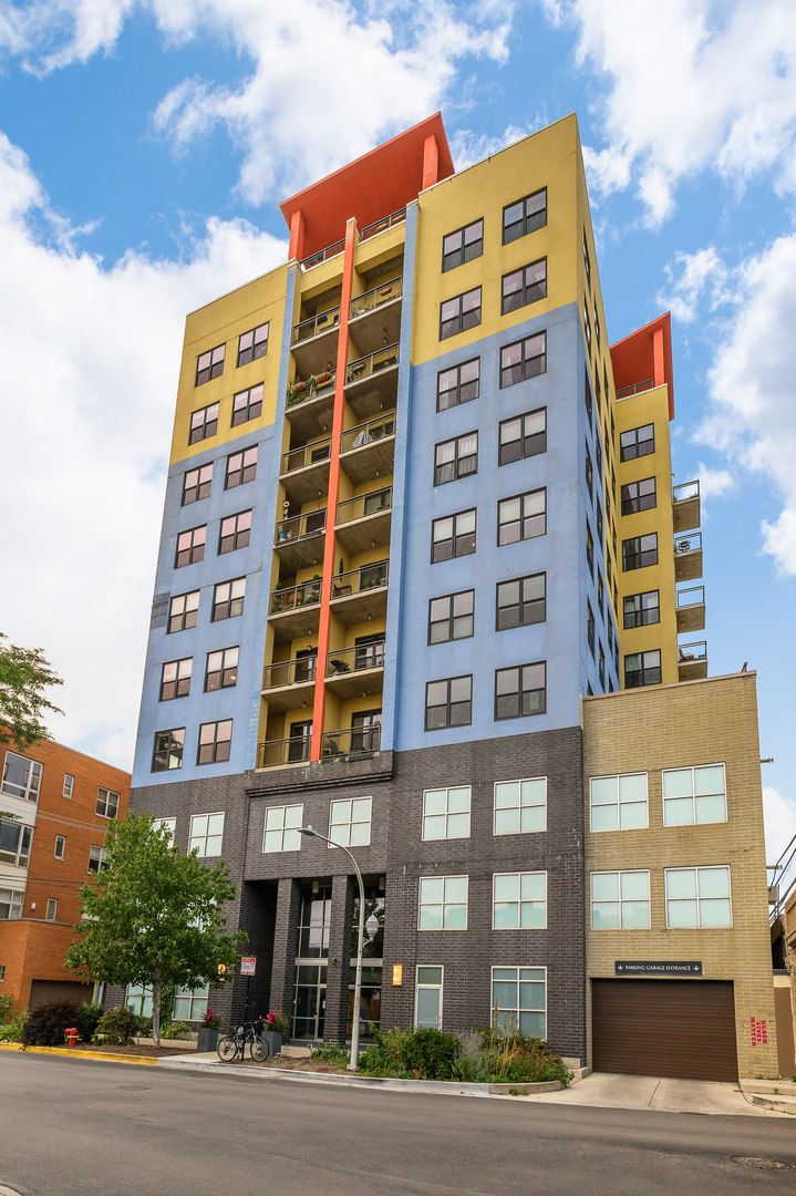 1122 W Catalpa Avenue #P158-P159 — Chicago, IL 60640