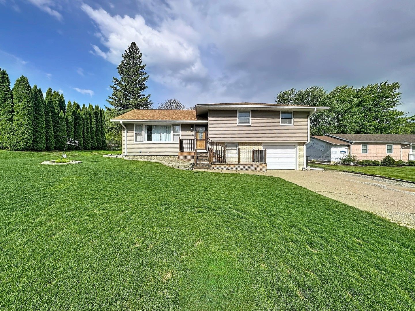 1420 7th Street — Orion, IL 61273