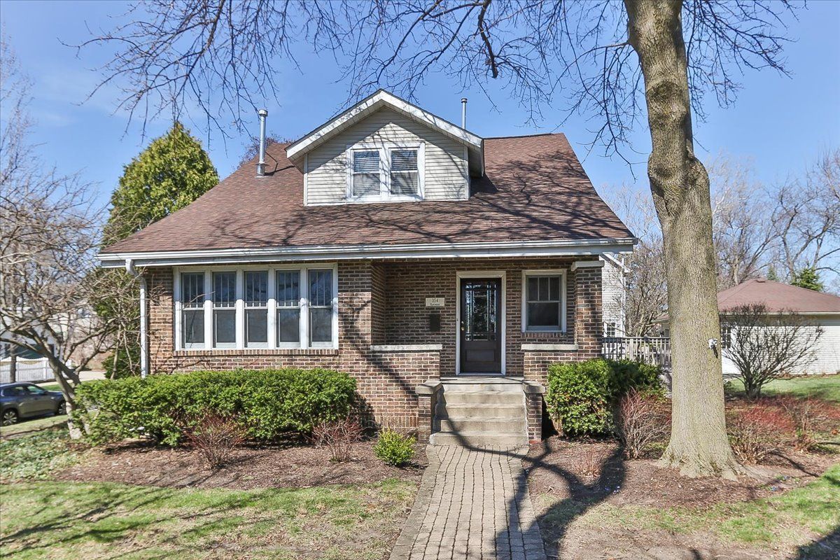 354 Hawthorne Boulevard — Glen Ellyn, IL 60137