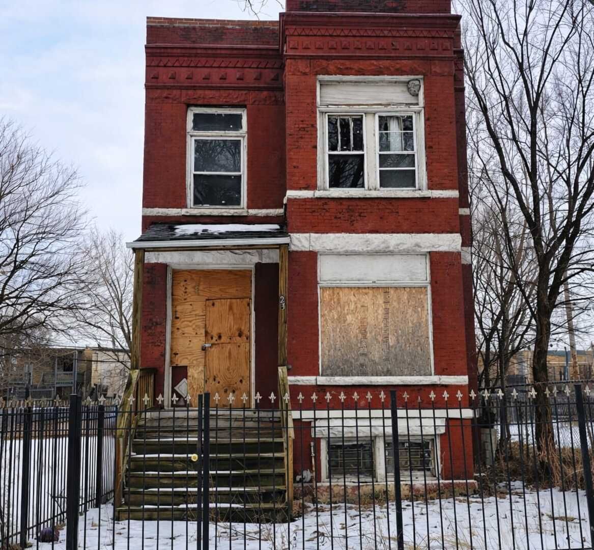 523 N Sawyer Avenue — Chicago, IL 60624