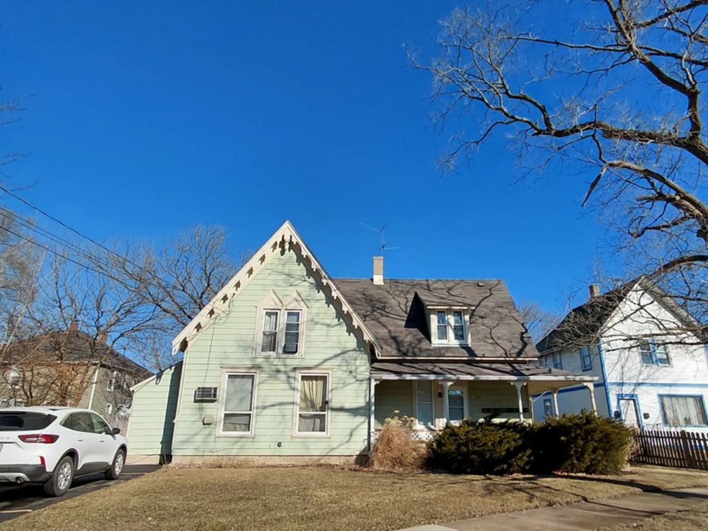 714 Glen Rock Avenue — Waukegan, IL 60085