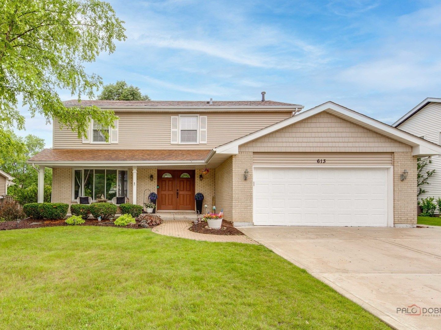 613 Thames Drive — Schaumburg, IL 60193