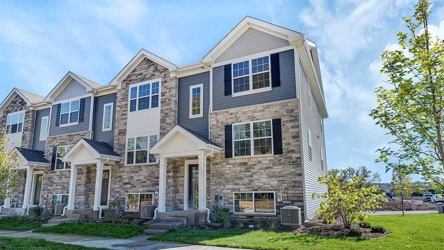 1334 Foxglove Drive — Bartlett, IL 60103