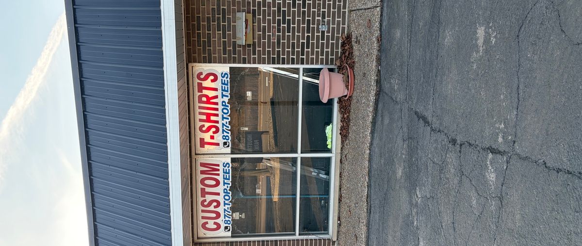 2010 Lehigh Avenue, Glenview, IL 60026