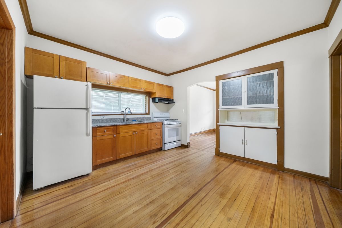 7120 41st Street, Stickney, IL 60402