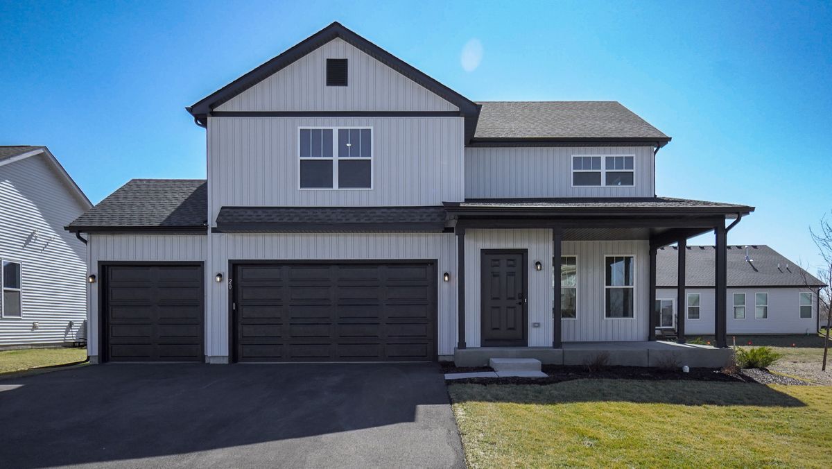 20 Sandalwood Avenue, Cortland, IL 60112