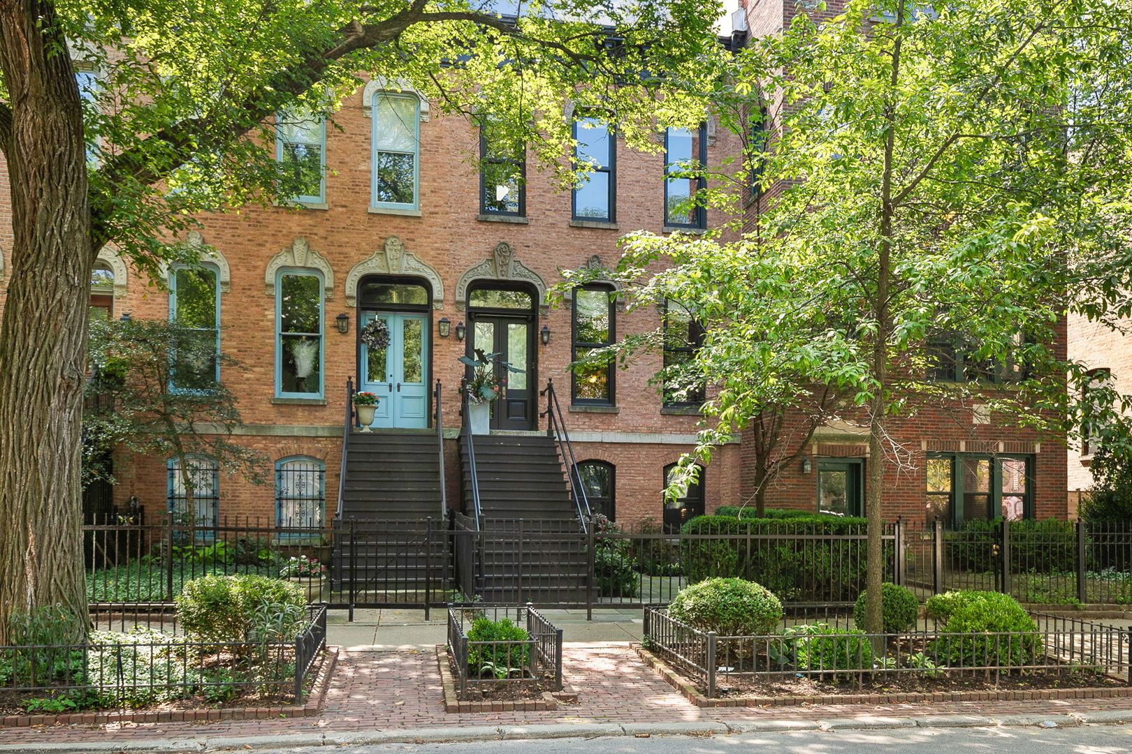 437 W Webster Avenue — Chicago, IL 60614