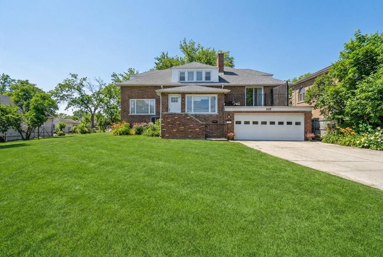 308 Washington Avenue — Highwood, IL 60040