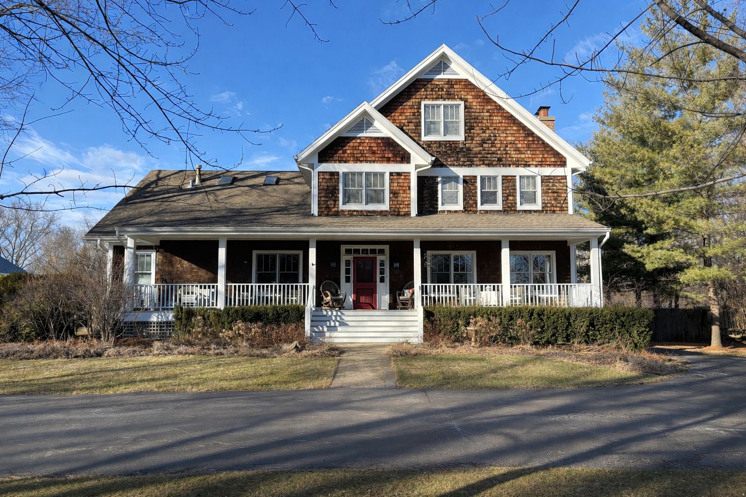 1190 W Old Mill Road — Lake Forest, IL 60045