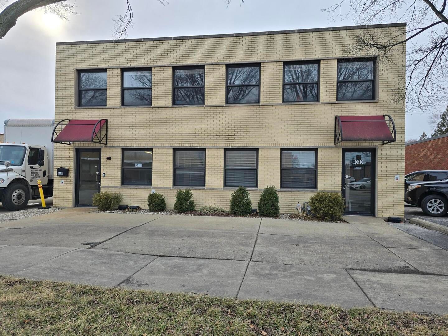 8030 Lawndale Avenue — Skokie, IL 60076