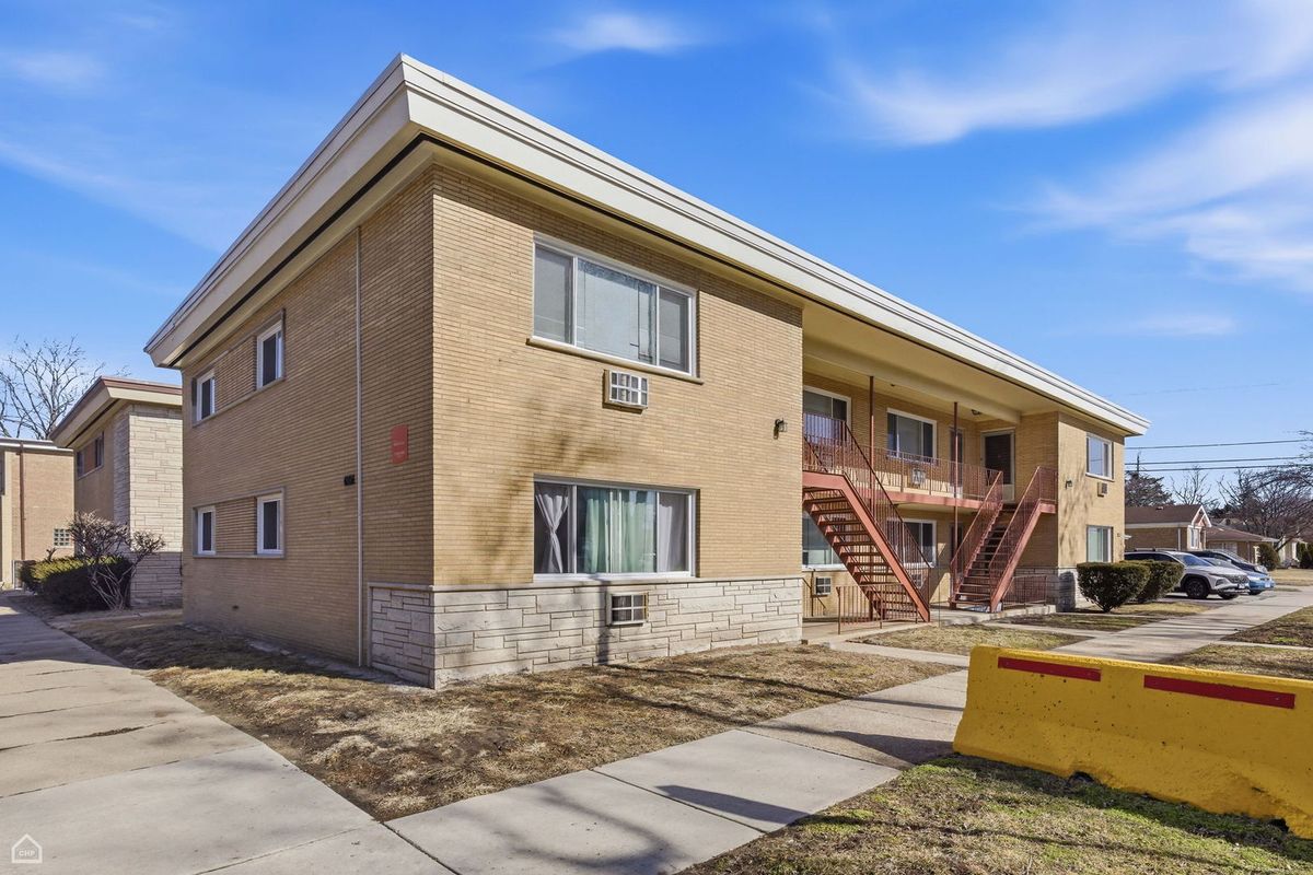 4235 Harlem Avenue, Stickney, IL 60402