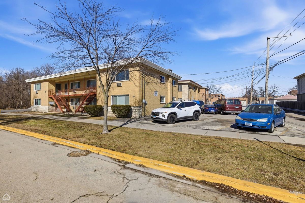 4235 S Harlem Avenue, Stickney, IL 60402