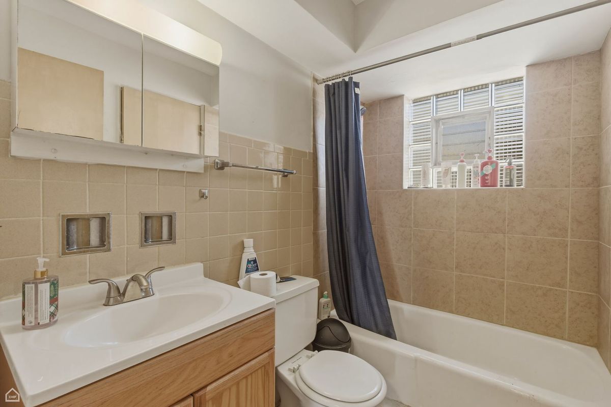 4235 S Harlem Avenue, Stickney, IL 60402