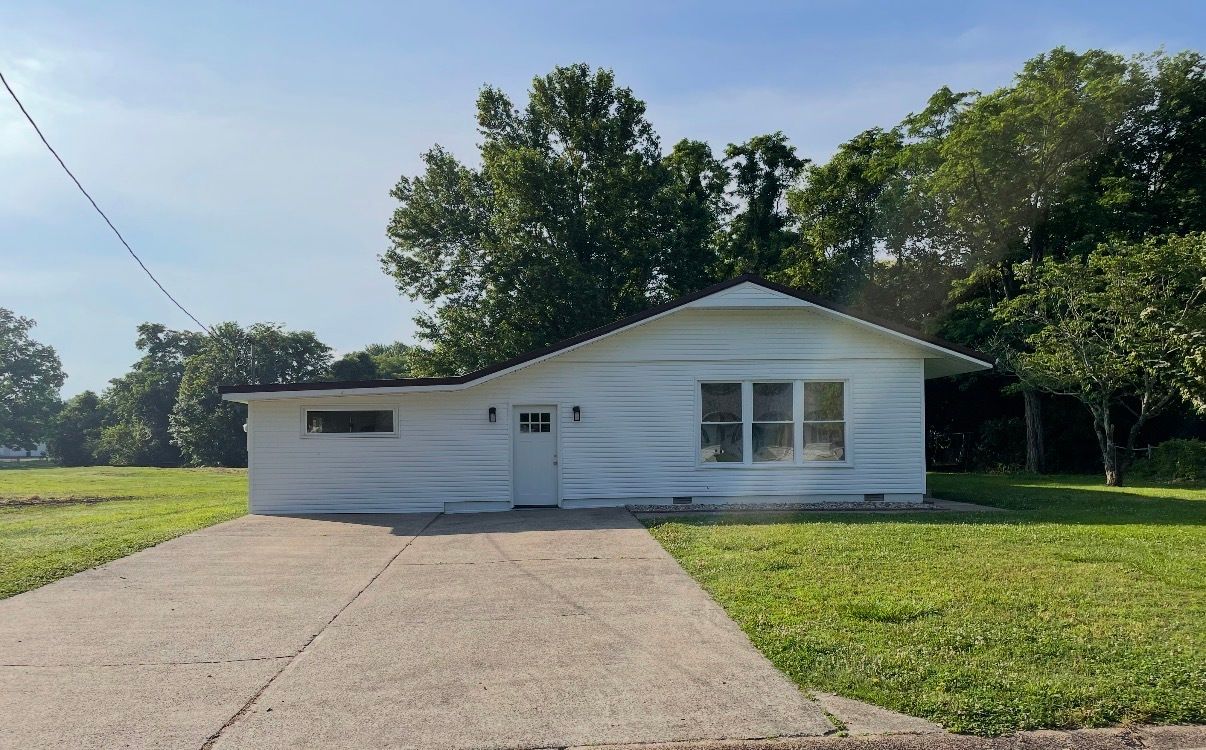 208 Dorris Drive — Metropolis, IL 62960